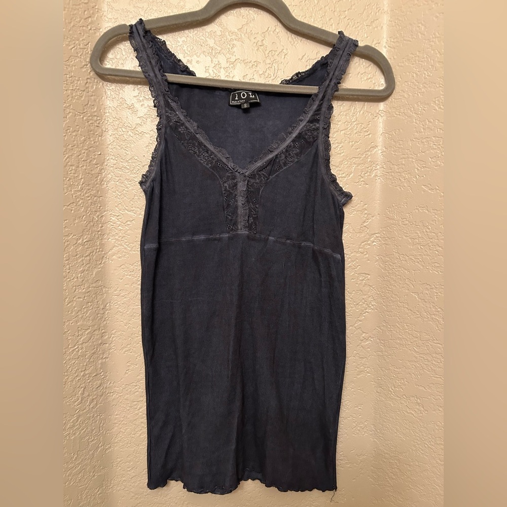 POL NWOT Dusty Blue/Denim Look Tank Top, Size Small